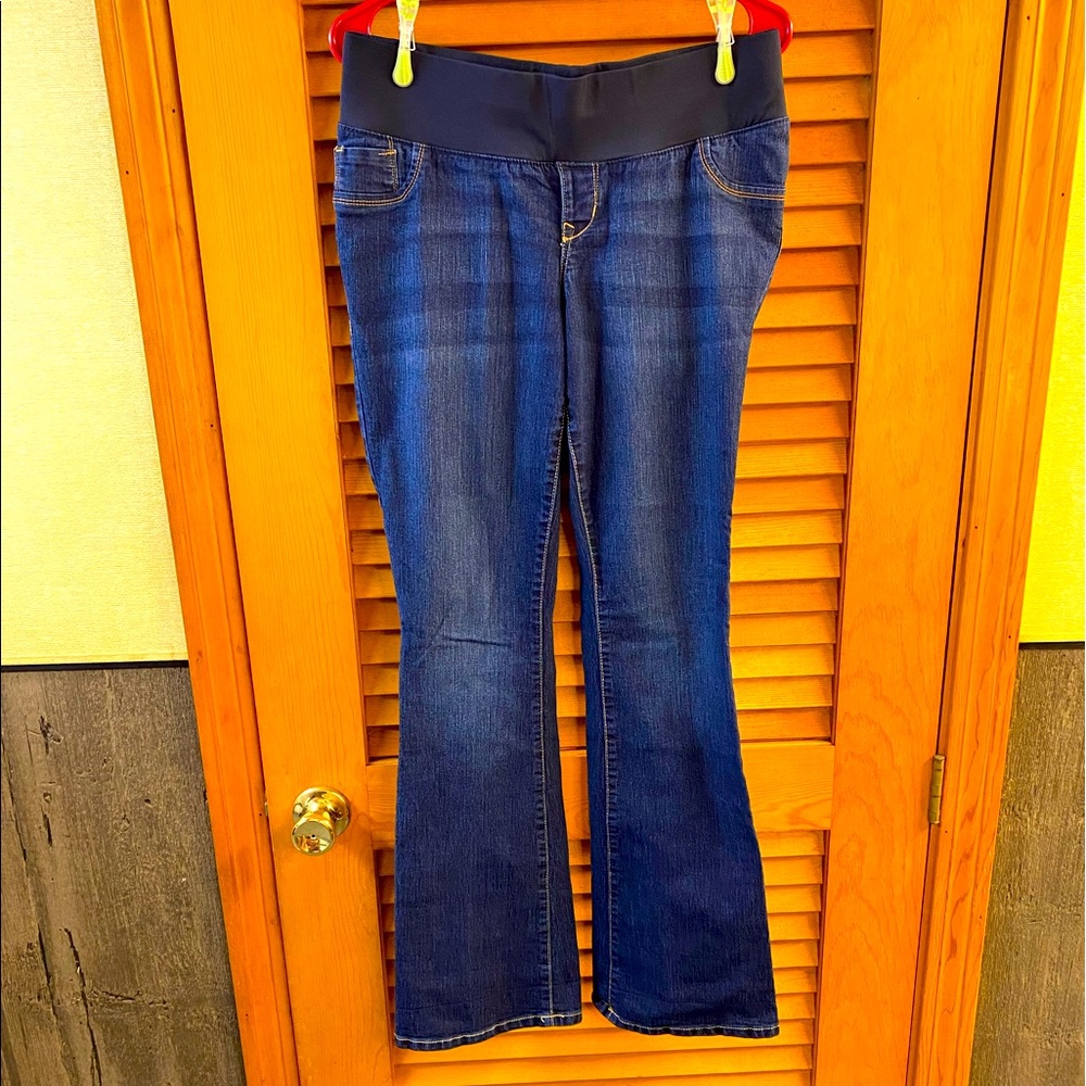 Slim boot cut low panel maternity pants